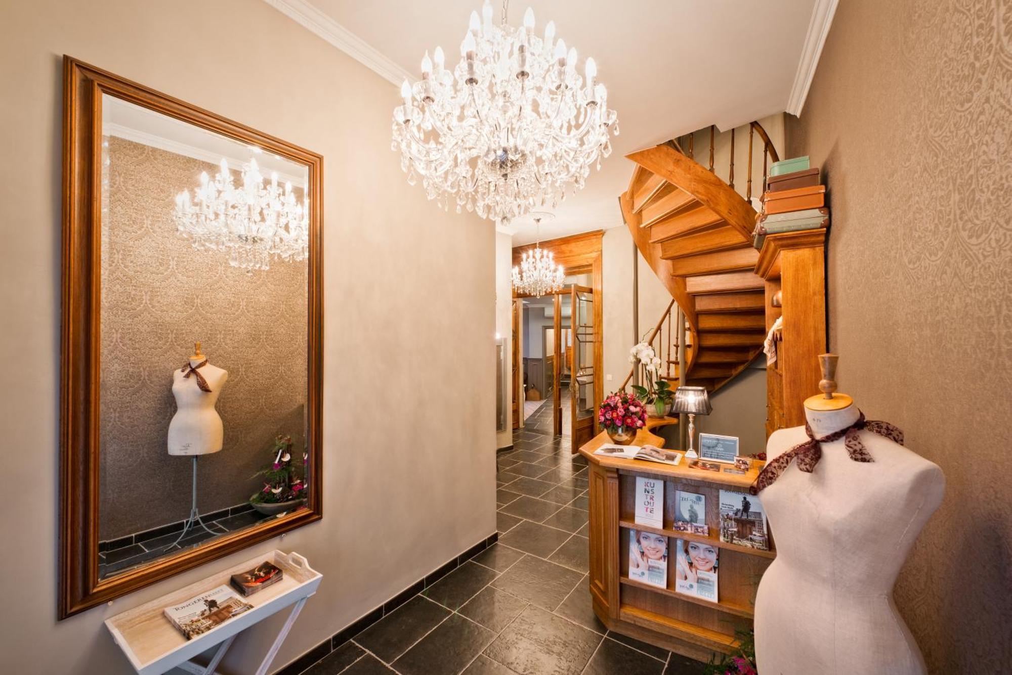 Boutique Hotel Caelus VII Tongeren Eksteriør billede